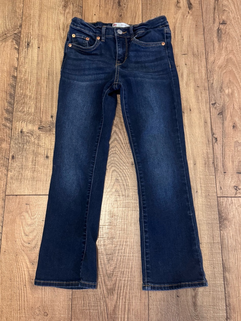 Levi’s Girl’s Dark Wash Boot Cut Jeans size 8 Back to School, Classic